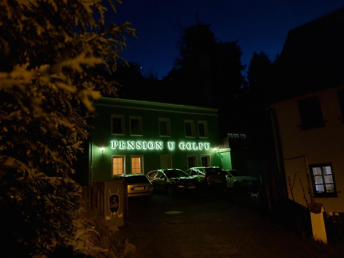 Pension U Golfu Cihelny Karlovy Vary Exterior foto