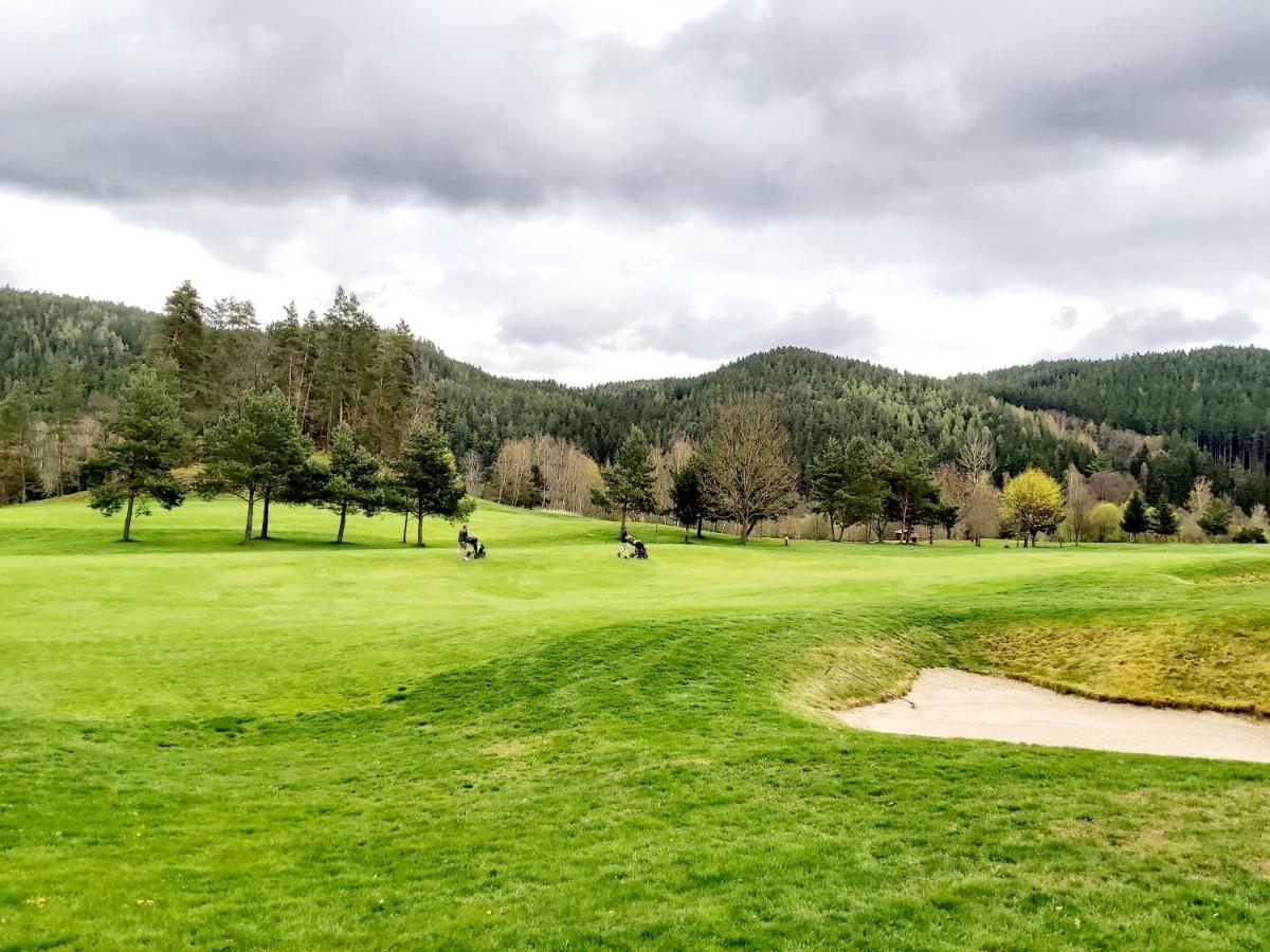 Pension U Golfu Cihelny Karlovy Vary Exterior foto