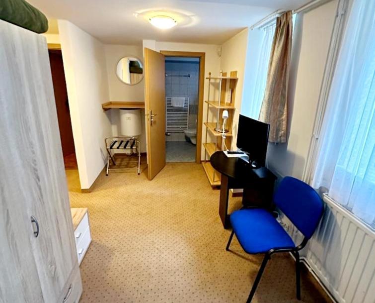 Pension U Golfu Cihelny Karlovy Vary Exterior foto