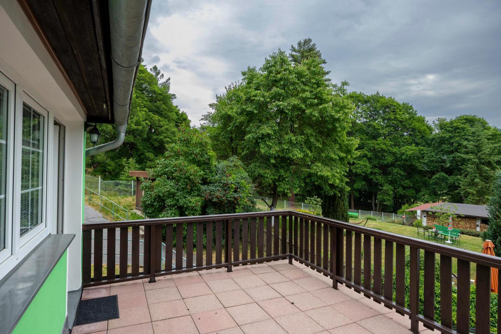 Pension U Golfu Cihelny Karlovy Vary Exterior foto